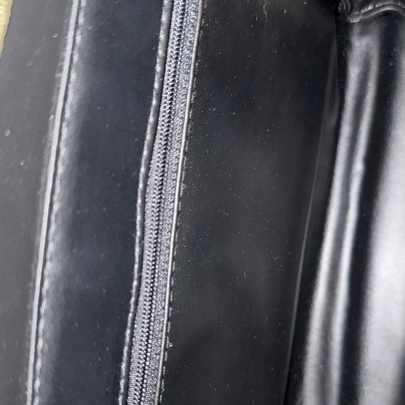 LV Hunter Green and Olive Top Handle Bag - Picture 8 of 10